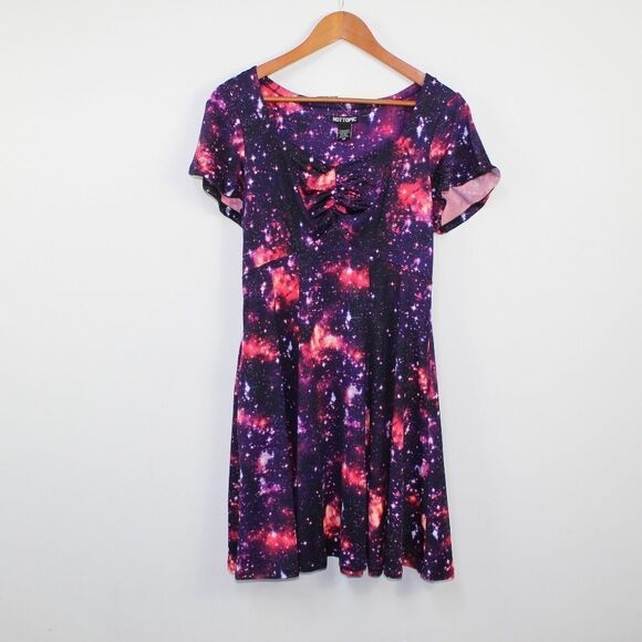 Hot Topic NWT glow in the dark fit & flare galaxy universe dress size medium - Picture 6 of 14